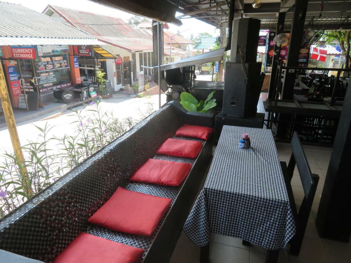 Same Same Guesthouse, Bar & Restaurant (Adults Only) Haad Rin Εξωτερικό φωτογραφία