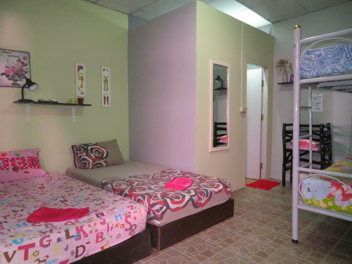 Same Same Guesthouse, Bar & Restaurant (Adults Only) Haad Rin Εξωτερικό φωτογραφία