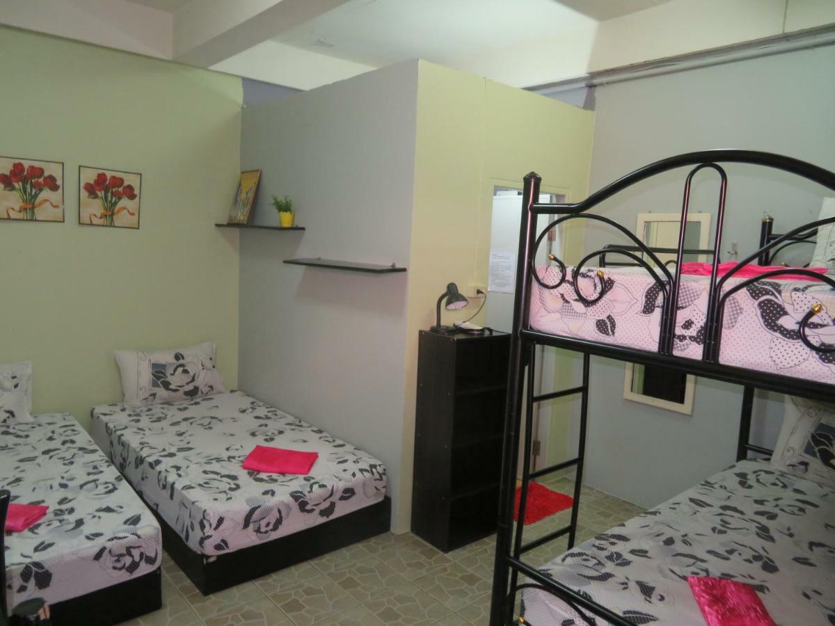Same Same Guesthouse, Bar & Restaurant (Adults Only) Haad Rin Εξωτερικό φωτογραφία